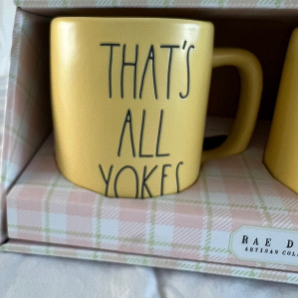 Rae Dunn mugs